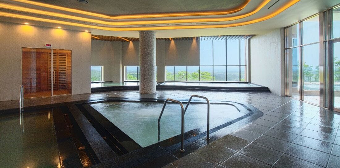 [sauna pkg] silver suite(kitchenette) - sauna for 4 | 2 bedrooms, premium bedding, free wifi