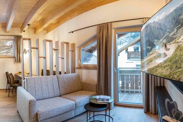 Luokittelematon kuva, 1 kautta 36, painike