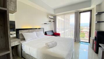 Wifi gratis y ropa de cama