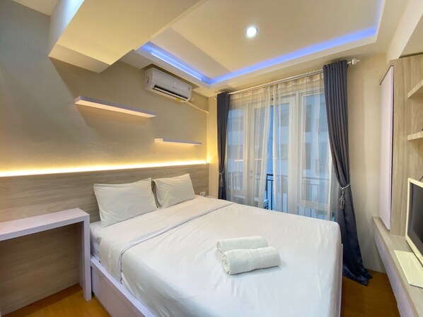Free WiFi, bed sheets - Wonderful & Stylish Studio at Jarrdin Cihampelas Apartment (Bandung)