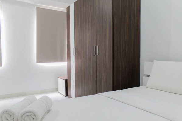 Room | 1 bedroom, free WiFi, bed sheets - Comfortable 1BR Apartment Emerald Bintaro near British School (South Tangerang)