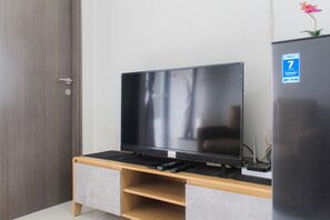 Exterior - Comfortable 1BR Apartment Emerald Bintaro near British School (South Tangerang)