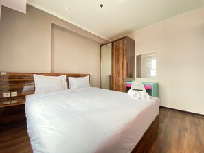 Room - Modern & Cozy 2BR at Gateway Pasteur Apartment (Cimahi)