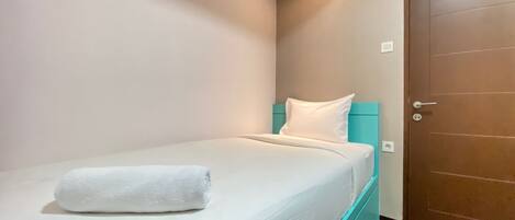 Room | 2 bedrooms, free WiFi, bed sheets