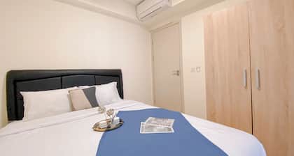Modern 2BR Room at Meikarta Apartment By Travelio