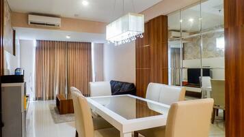 Room | 3 bedrooms, bed sheets