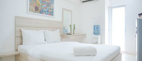 Room | Free WiFi, bed sheets