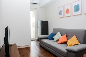 Interior - Best and Relax 2BR Springlake Summarecon Apartment (Bekasi)