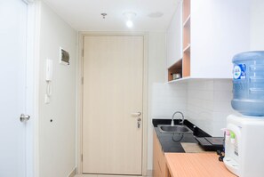 Exterior - Comfy Studio at The Springlake Summarecon Apartment (Bekasi)
