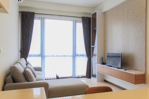 1 bedroom, free WiFi, bed sheets - Brand New & Super Comfy 1BR Marigold Nava Park Apartment (Pagedangan)