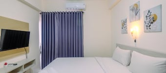 Homey Studio at Bogorienze Apartment near The Jungle Waterpark