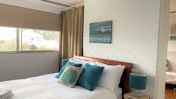 1 bedroom, iron/ironing board, free WiFi, bed sheets