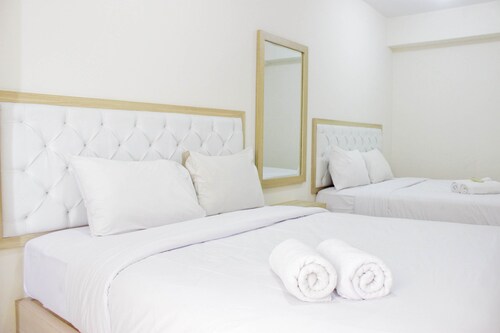 Spacious & Deluxe 2BR Gateway Ahmad Yani Cicadas Apartment