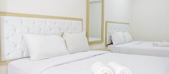 Spacious & Deluxe 2BR Gateway Ahmad Yani Cicadas Apartment