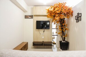 Interior - Spacious & Deluxe 2BR Gateway Ahmad Yani Cicadas Apartment (Bandung)
