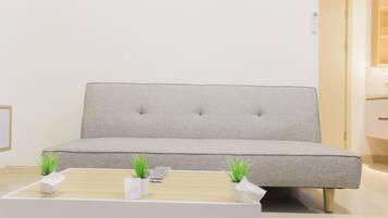 Room | 2 bedrooms, free WiFi, bed sheets