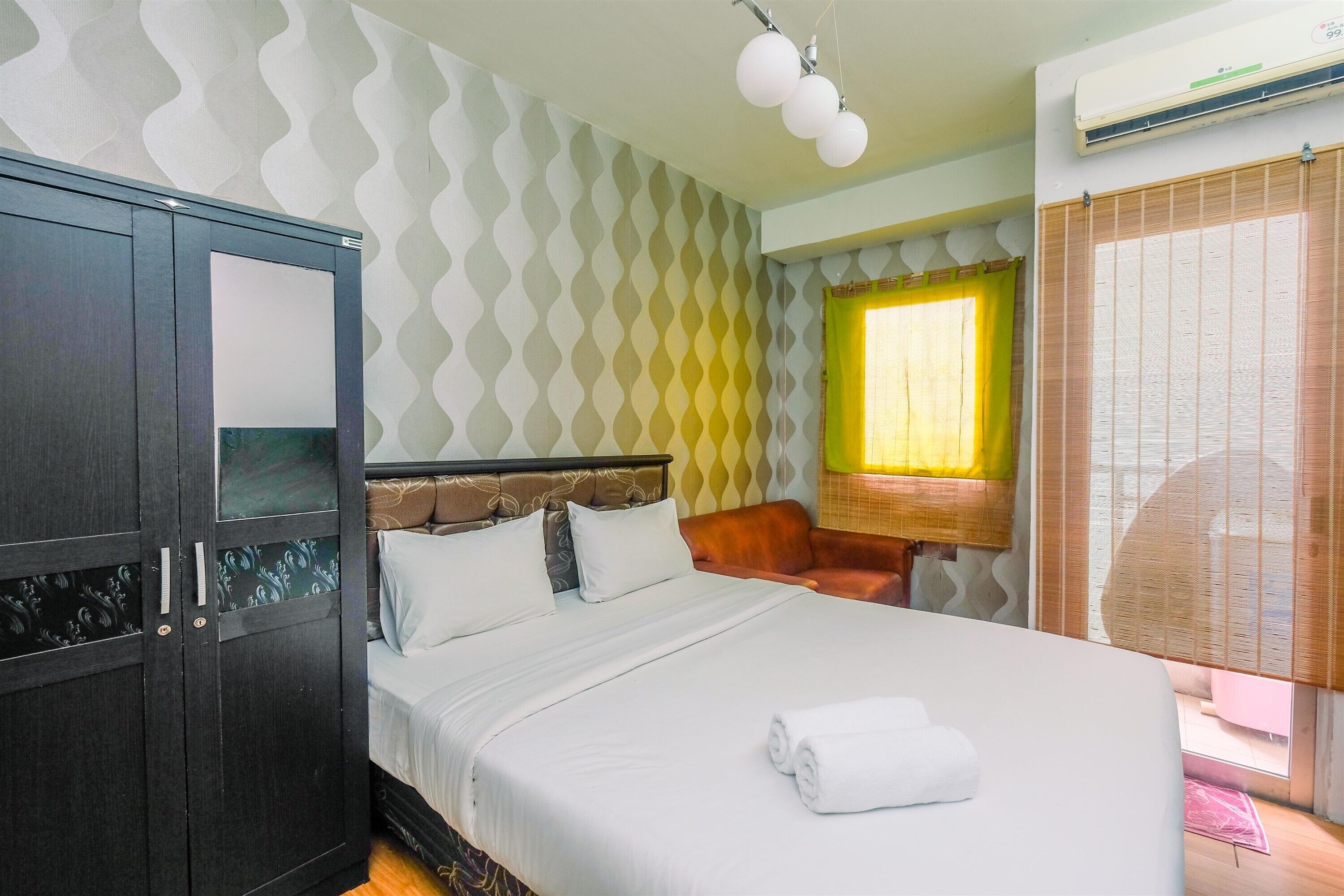 Room | Free WiFi, bed sheets