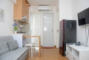 Exterior - Gorgeous and Cozy 2BR at Bassura City Apartment (Jakarta)