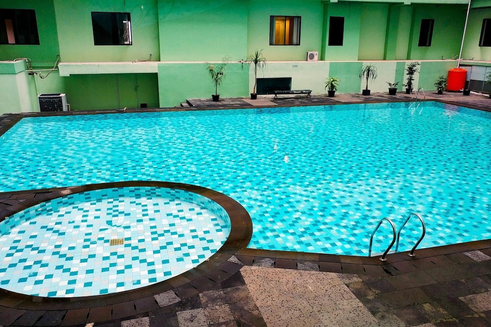 Comfy and Strategic 2BR at Menteng Square Apartment