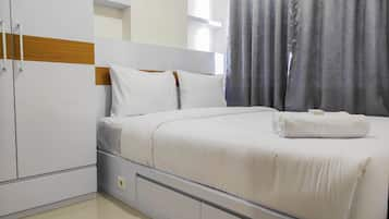 Room | 2 bedrooms, free WiFi, bed sheets