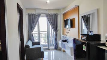 ๋ฃธ | 2 ๊ฐ์ ์นจ์ค, ๋ฌด๋ฃ WiFi, ์นจ๋ ์ํธ