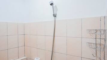 Phòng | Phòng tắm | Buồng tắm vòi sen, đồ dùng nhà tắm miễn phí, khăn tắm