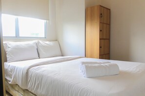 2 bedrooms, free WiFi, bed sheets - Comfy and Best View 2BR at Serpong Greenview Apartment (South Tangerang)