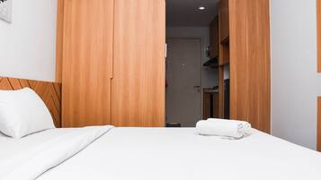Room | WiFi (free), bed sheets