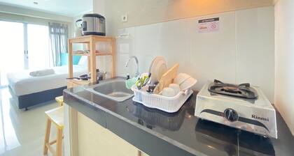 Minimalist Decor Studio Apartment at Gateway Pasteur