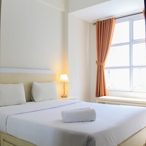 1 bedroom, bed sheets - Nice and New 1BR at Saveria BSD City Apartment (Pagedangan)