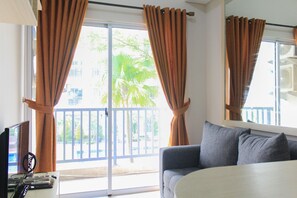 1 bedroom, bed sheets - Nice and New 1BR at Saveria BSD City Apartment (Pagedangan)