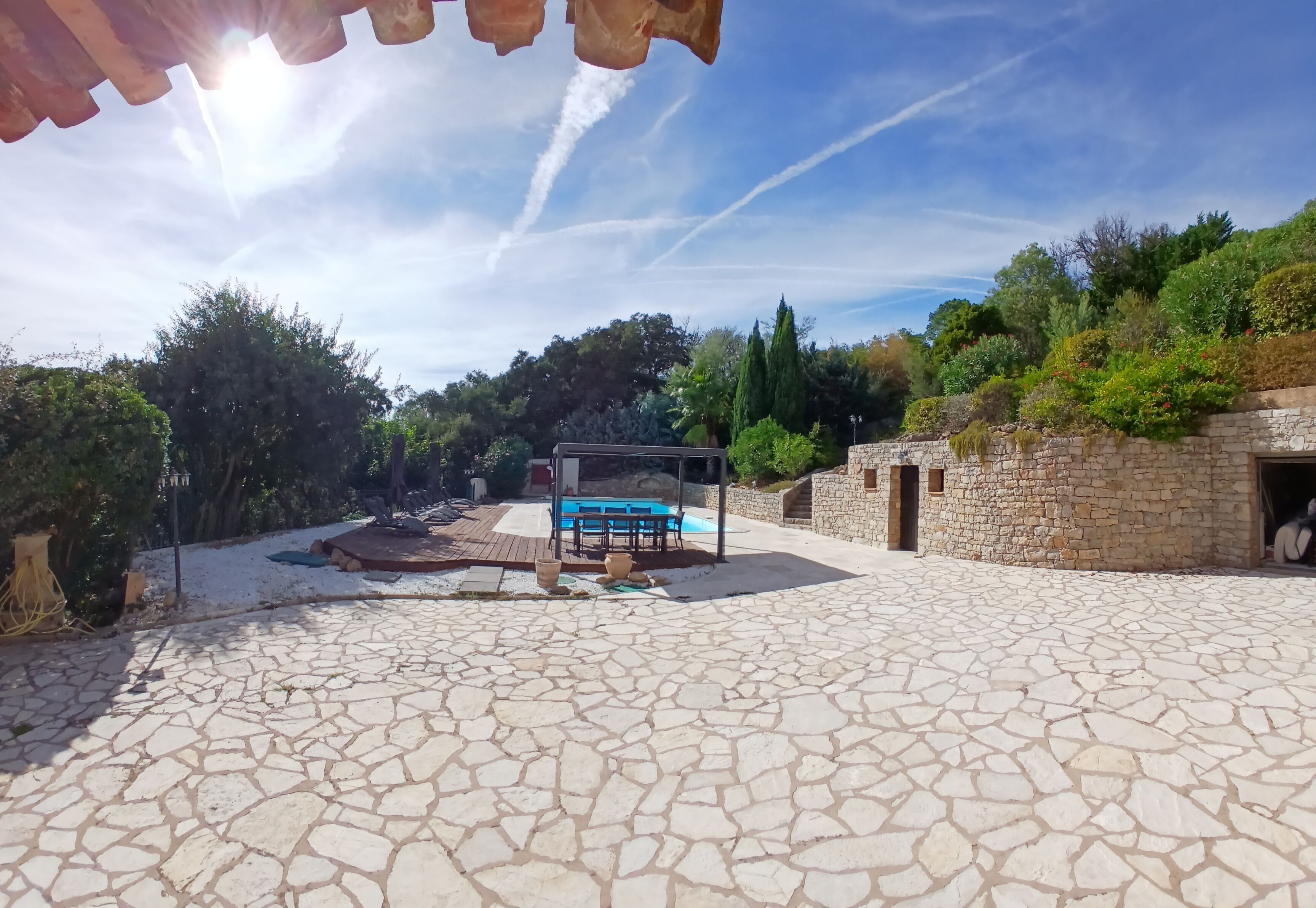 Restauration extérieure