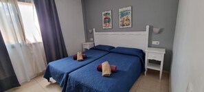 2 bedrooms, iron/ironing board, internet, bed sheets