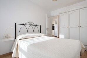 1 Schlafzimmer, Bügeleisen/Bügelbrett, kostenloses WLAN, Bettwäsche