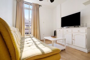TV