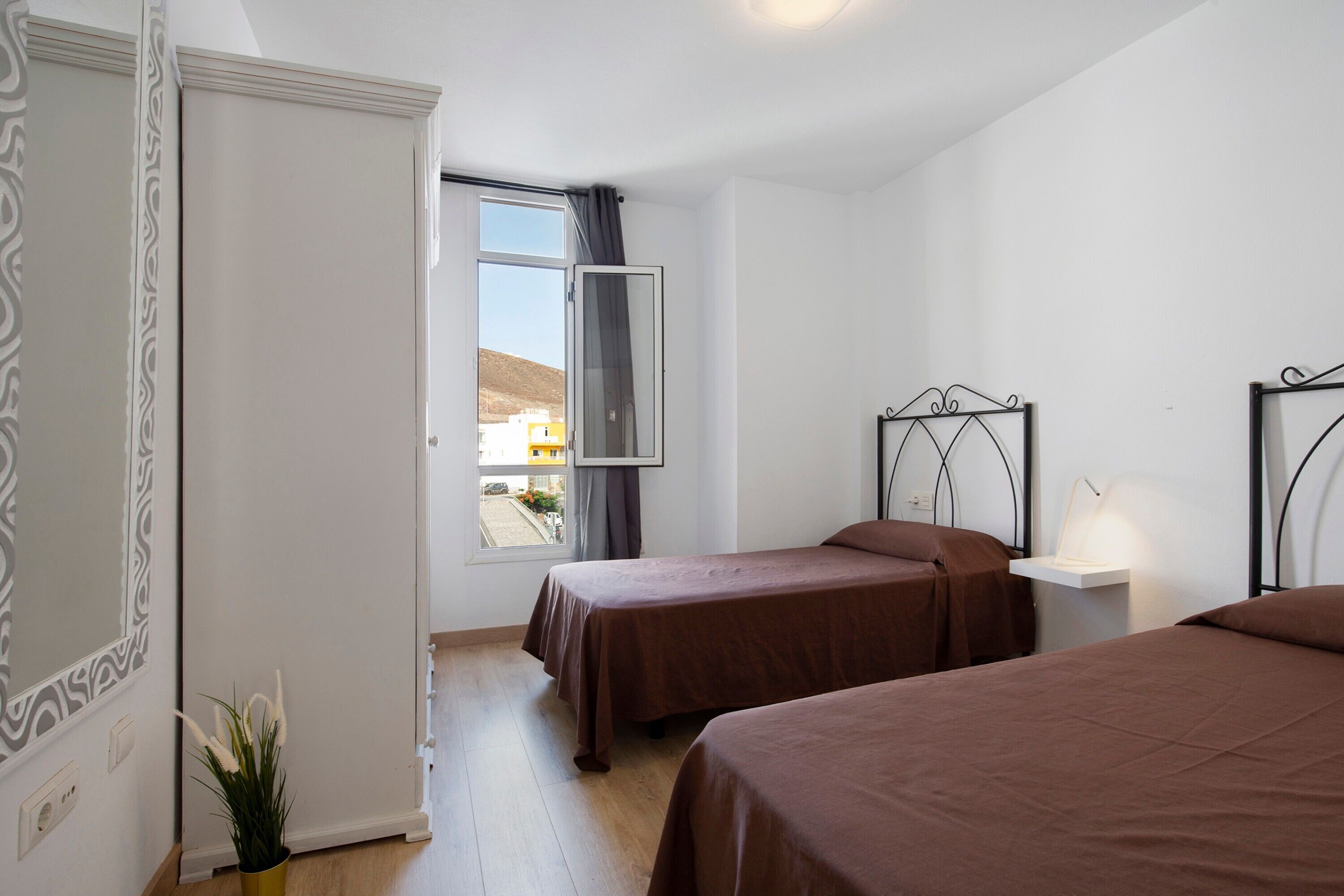 2 Schlafzimmer, Bügeleisen/Bügelbrett, kostenloses WLAN, Bettwäsche