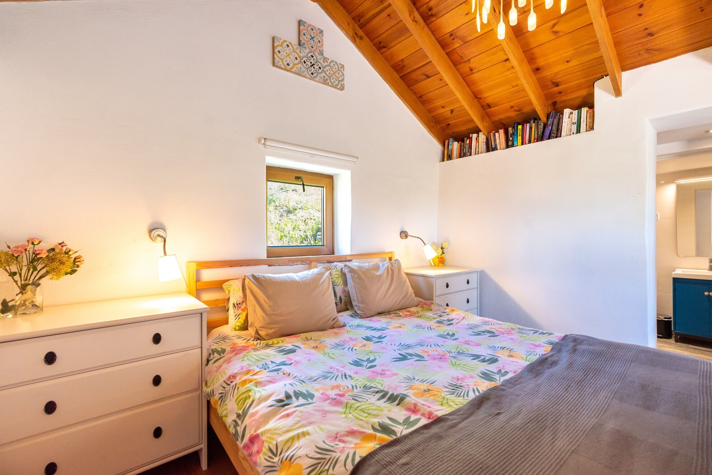 1 chambre, fer et planche à repasser, Wi-Fi gratuit, draps fournis