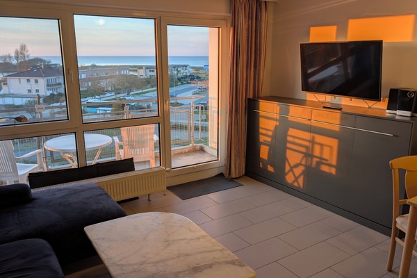 TV connectée, table de tennis de table