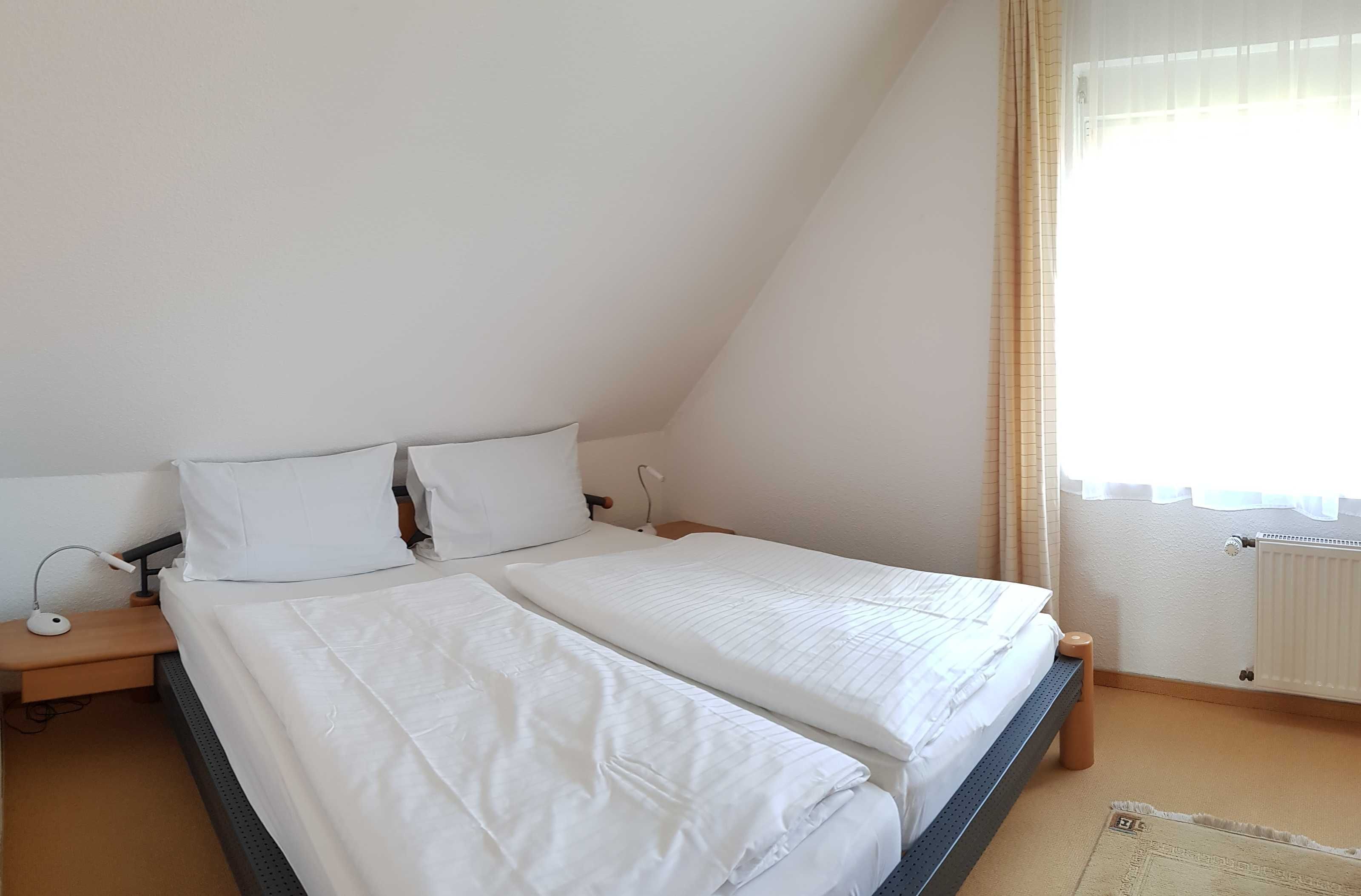 2 Schlafzimmer, Reisekinderbett, WLAN