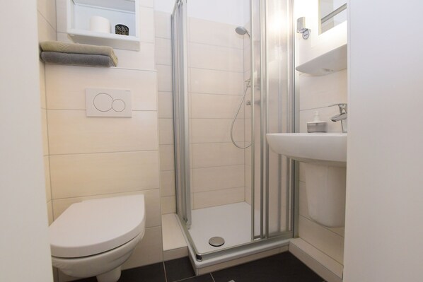 Unclassified image, 1 of 12, button - 1-room B 2P - BUE - Haus Christel (Büsum)