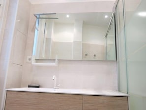 Dusche, Haartrockner