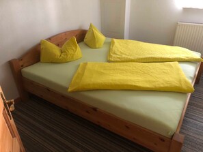 2 bedrooms, WiFi, bed sheets - Apartment 2 - Apartments Family Mickley (Behrenhoff)