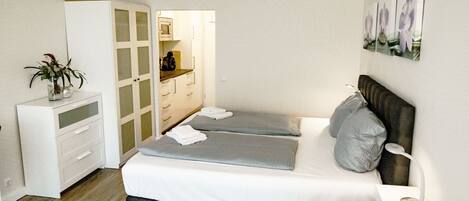 1 chambre, Wi-Fi gratuit, draps fournis