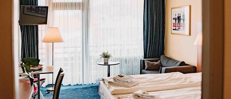 1 chambre, bureau, Wi-Fi gratuit, draps fournis