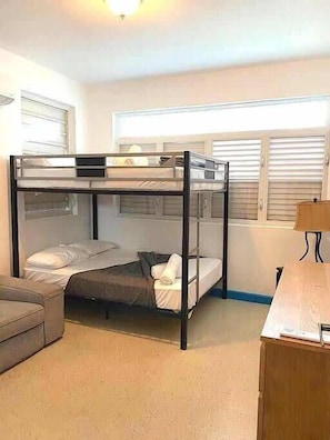 3 bedrooms, iron/ironing board, travel cot, WiFi