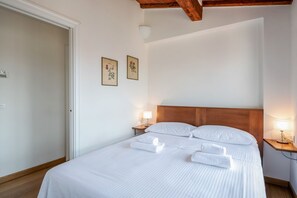 1 chambre, fer et planche à repasser, Wi-Fi