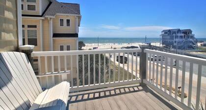 Experience ocean views at Summer Winds 215 - ManaTease Me, a spacious 5-bedroom condo in Surf City.