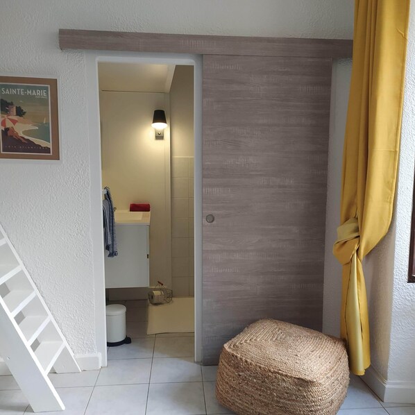 Interior - Studio near the Château, the Old Port and the train station (Pornic)