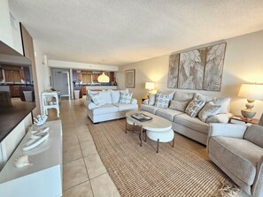 Smart TV, DVD player