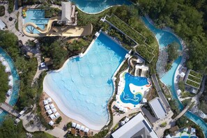 Ulkouima-allas, lämmitetty uima-allas